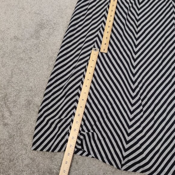 Motherhood Maternity Women's Dress Sz M Black Gray Chevron Cotton Modal Y2K Goth - Picture 9 of 9